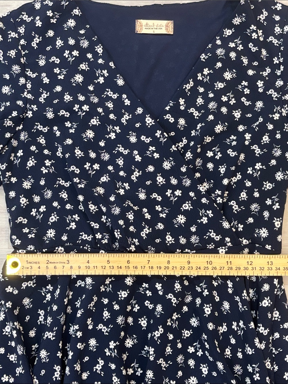 Altar'd State Navy and White Floral Midi Dress size Small - Picture 8 of 8